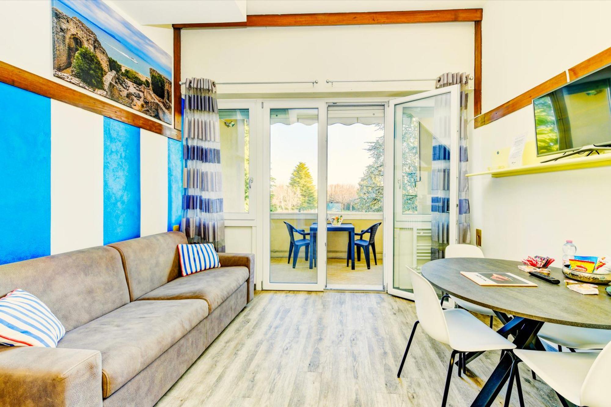 The Riva Apartment Sirmione Dış mekan fotoğraf